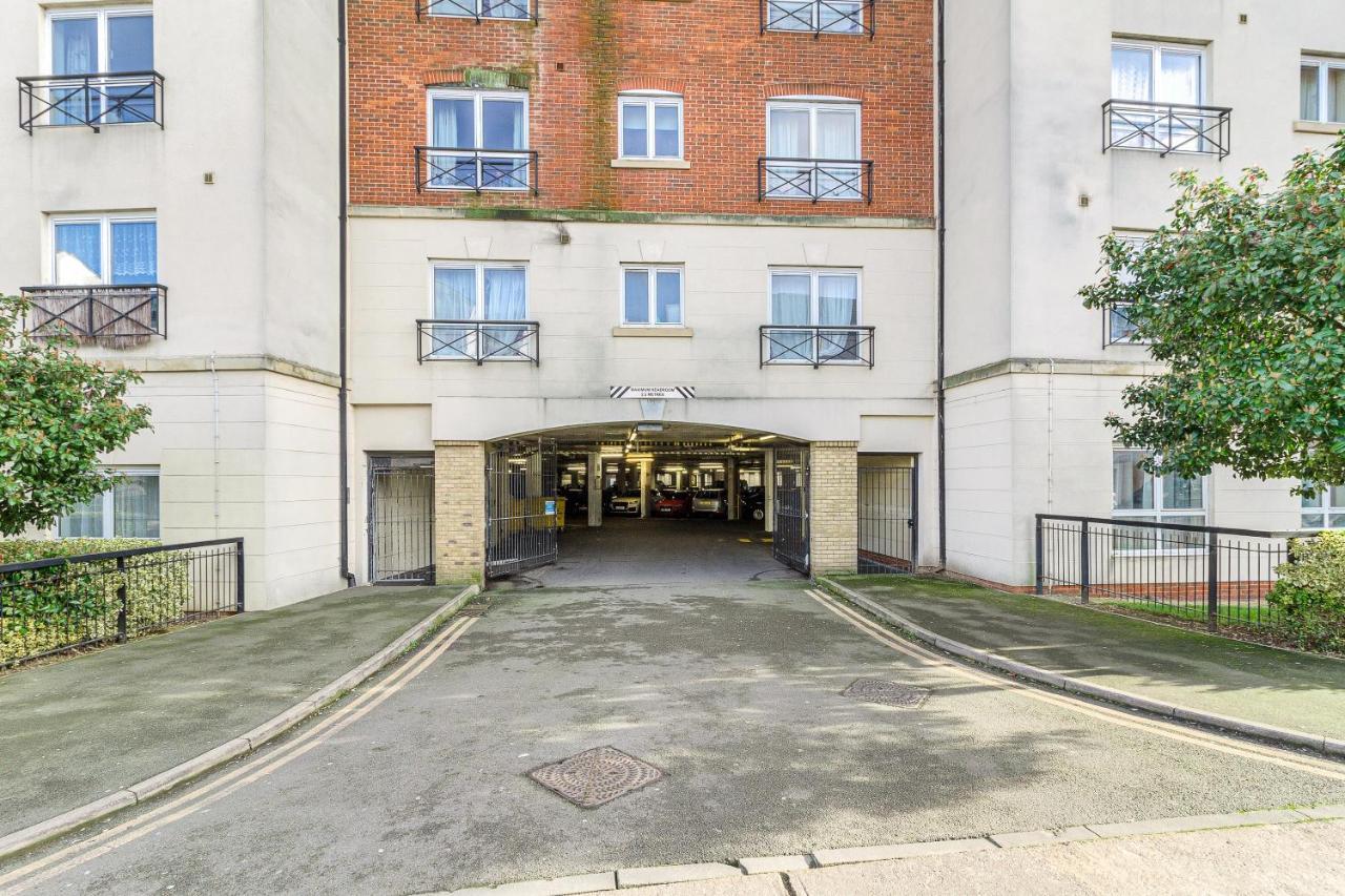 Nest Easy - Alpha House Apartamento Northampton Exterior foto