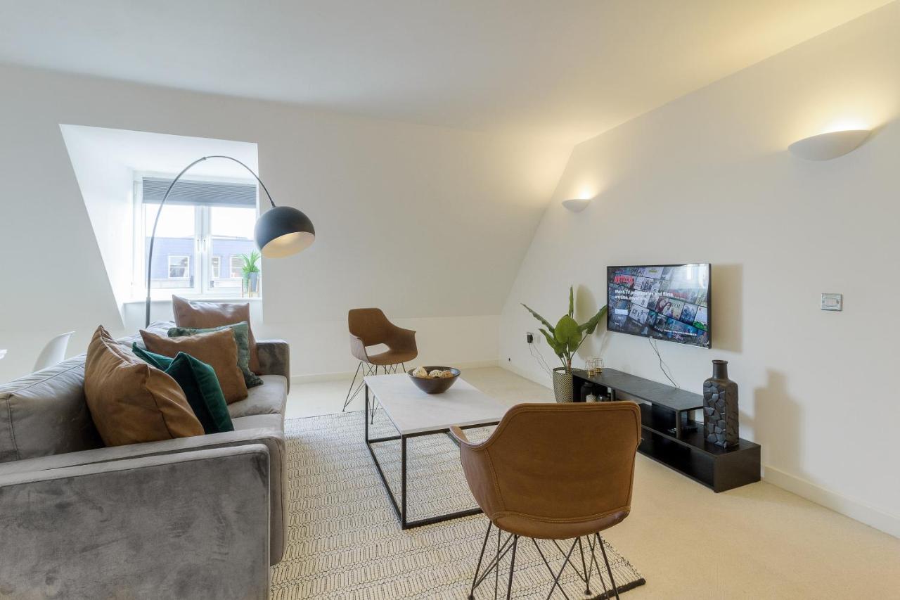 Nest Easy - Alpha House Apartamento Northampton Exterior foto