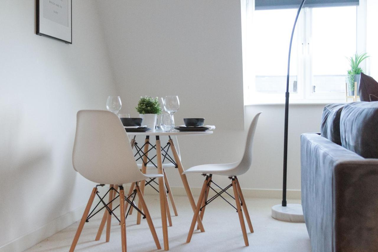 Nest Easy - Alpha House Apartamento Northampton Exterior foto